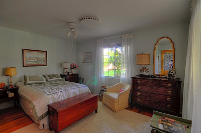 14-bed3_1.jpg